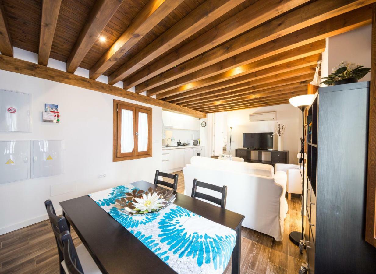 Livings En Elvira Centro Apartment Granada Ngoại thất bức ảnh