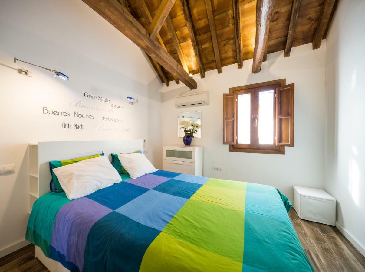 Livings En Elvira Centro Apartment Granada Ngoại thất bức ảnh